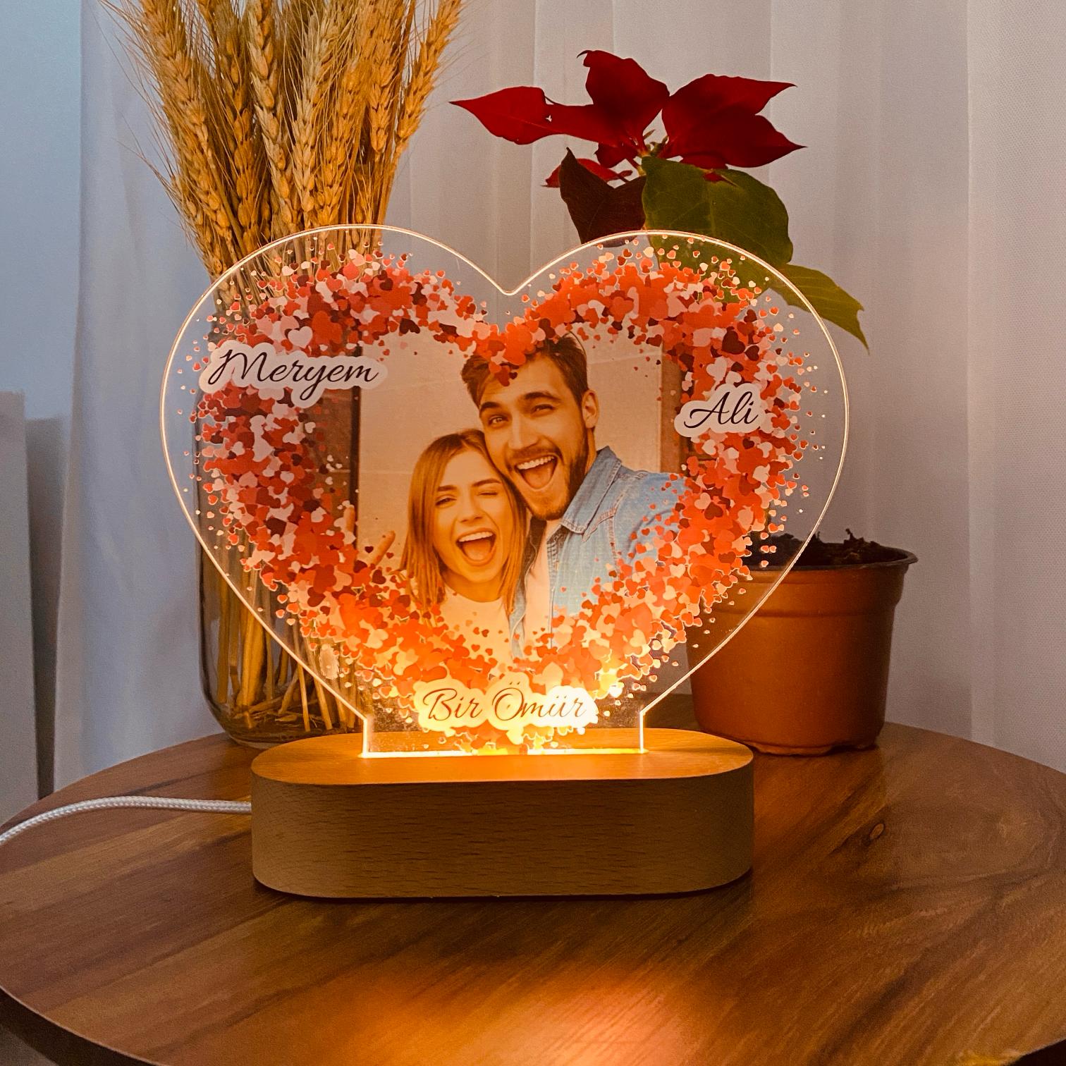 Sevgililer Günü Özel Çok Kalp Model Gece Lambası