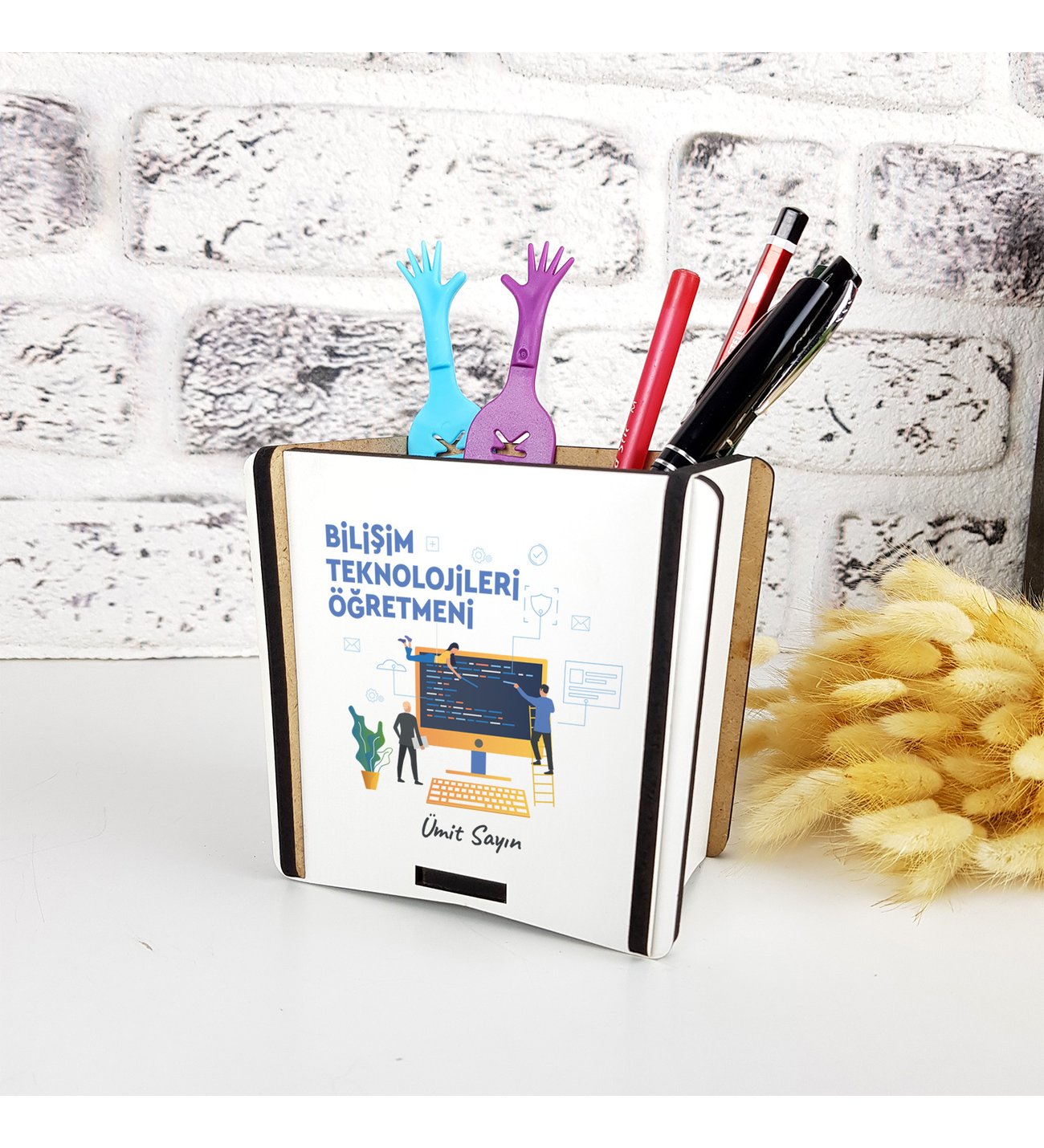 Bilişim Teknolojileri Öğretmeni Ahşap Kalemlik Bilişim Teknolojileri Öğretmeni Ahşap Kalemlik