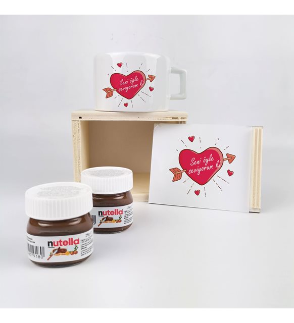Sevgiliye Hediye Ahşap Kutuda Kalpli Fincan Ve Nutella Seti