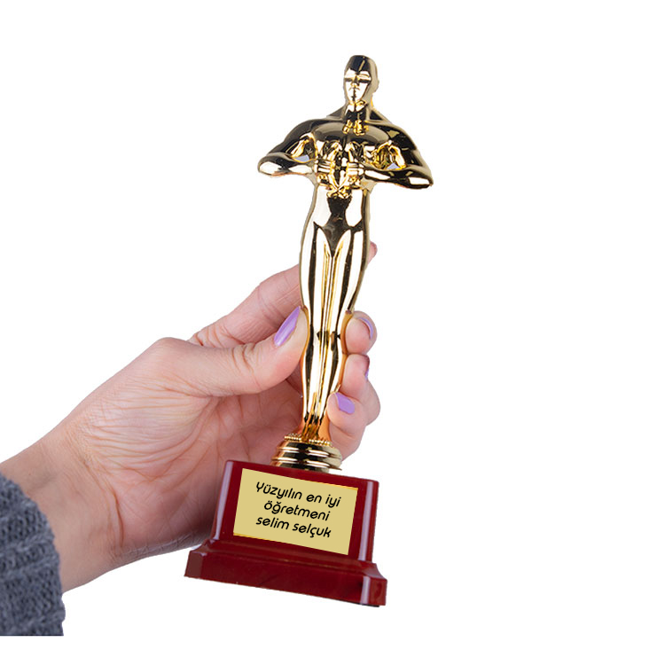 Yüzyılın En İyi Öğretmeni Oscar Ödülü Yüzyılın En İyi Öğretmeni Oscar Ödülü